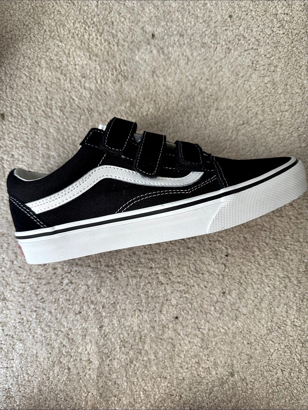 Vans Old Skool V Black & White US 6 Never Worn! 50